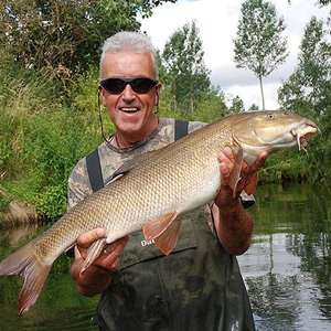 br_aug08_barbel.jpg_cap