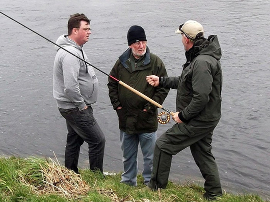 Hywel giving guidance on the bank Hywel giving guidance on the bank